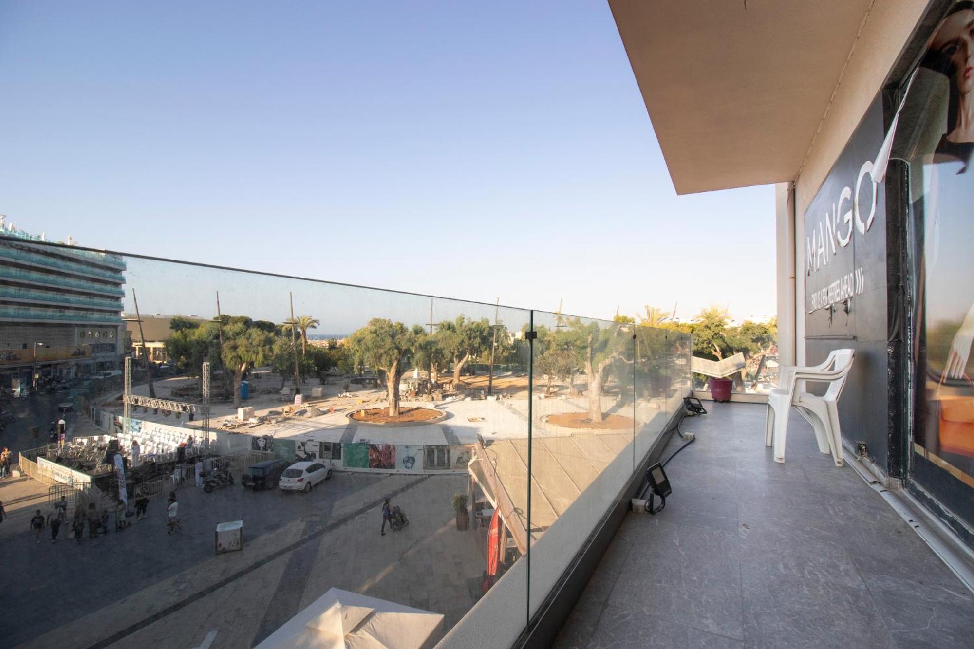 Modern City Apt In The Heart Of Heraklion Exterior photo